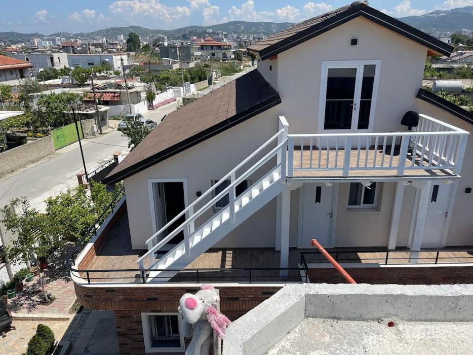 Vlorë Guest Rooms Arbri מראה חיצוני תמונה