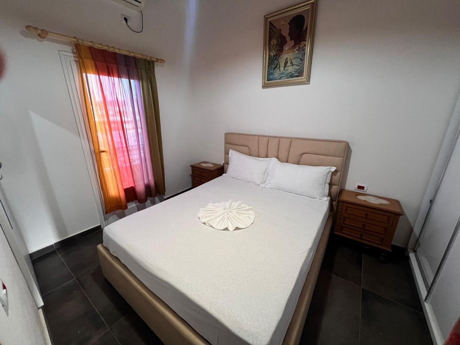 Vlorë Guest Rooms Arbri מראה חיצוני תמונה