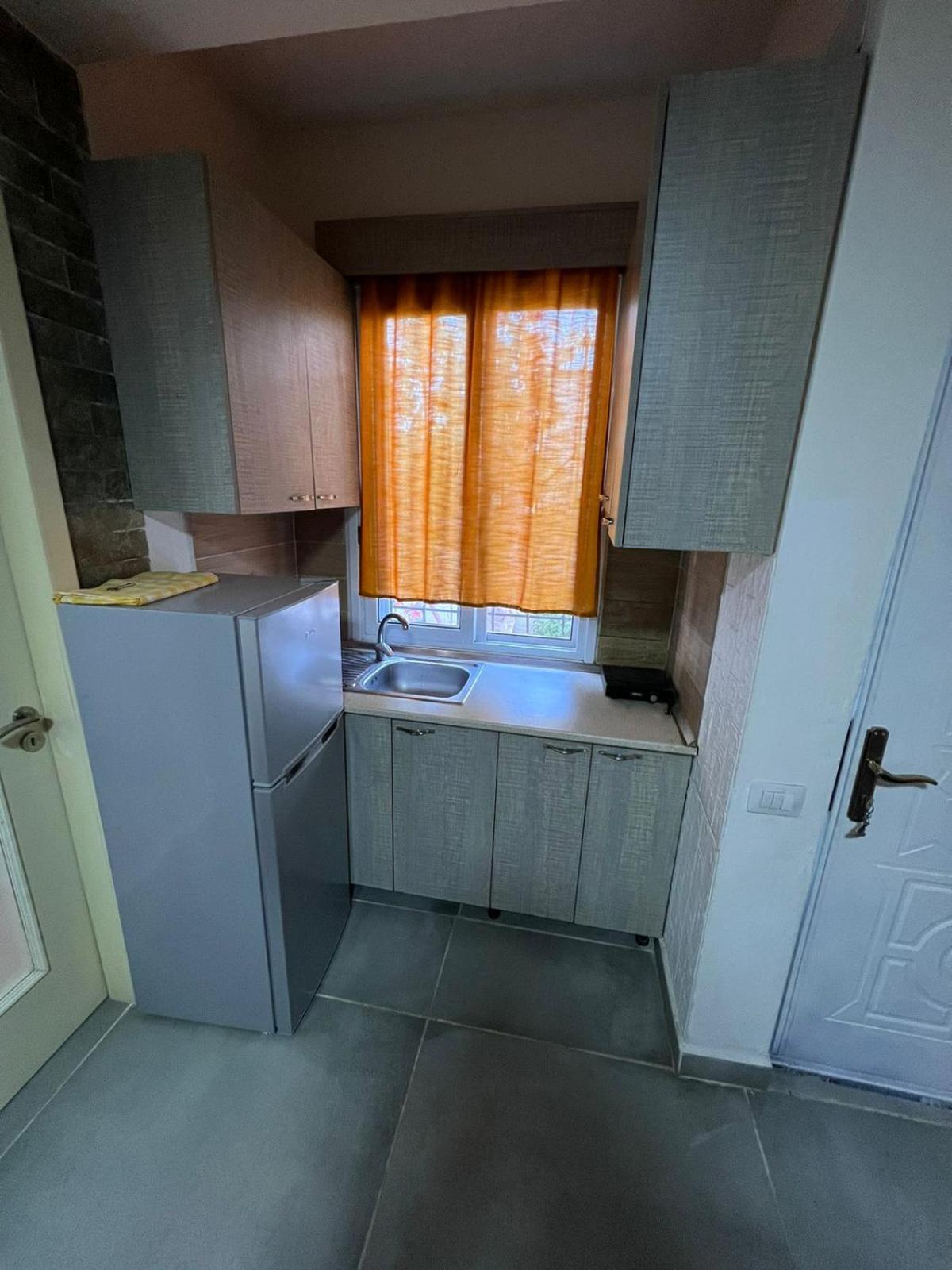Vlorë Guest Rooms Arbri מראה חיצוני תמונה
