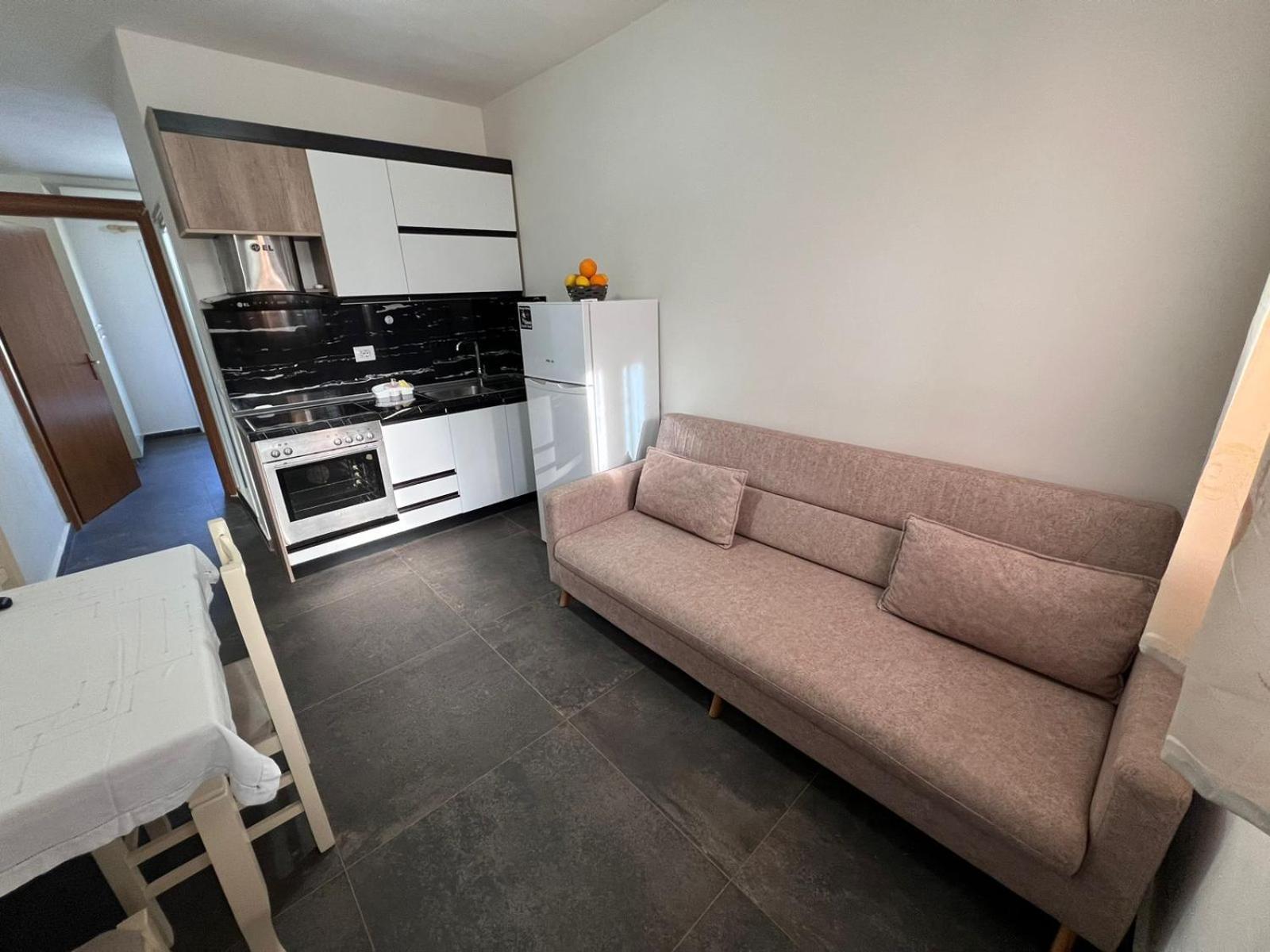 Vlorë Guest Rooms Arbri מראה חיצוני תמונה